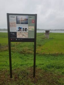 Informatiebord van 't Sluske in Brakel aan de dijk.